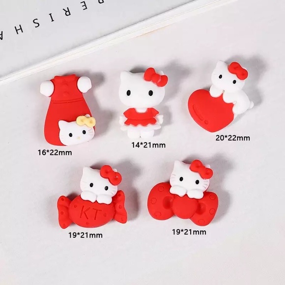 The Kitty in the Red Dress Charms 😸❤️ - Picture 2 of 4